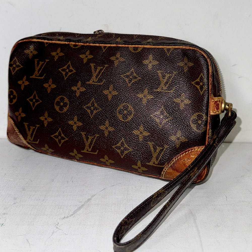 Auth Louis Vuitton wristlet clutch - Picture 3 of 11